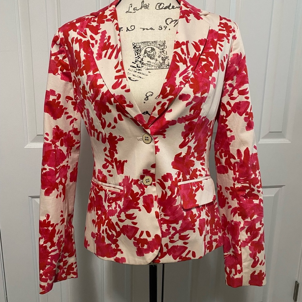 Beautiful lined jacket . 7th Avenue suiting collection for NY and CO. Size 6